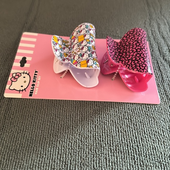 Hello Kitty Hair-clips - Set of 2 - NWT - Picture 5 of 6